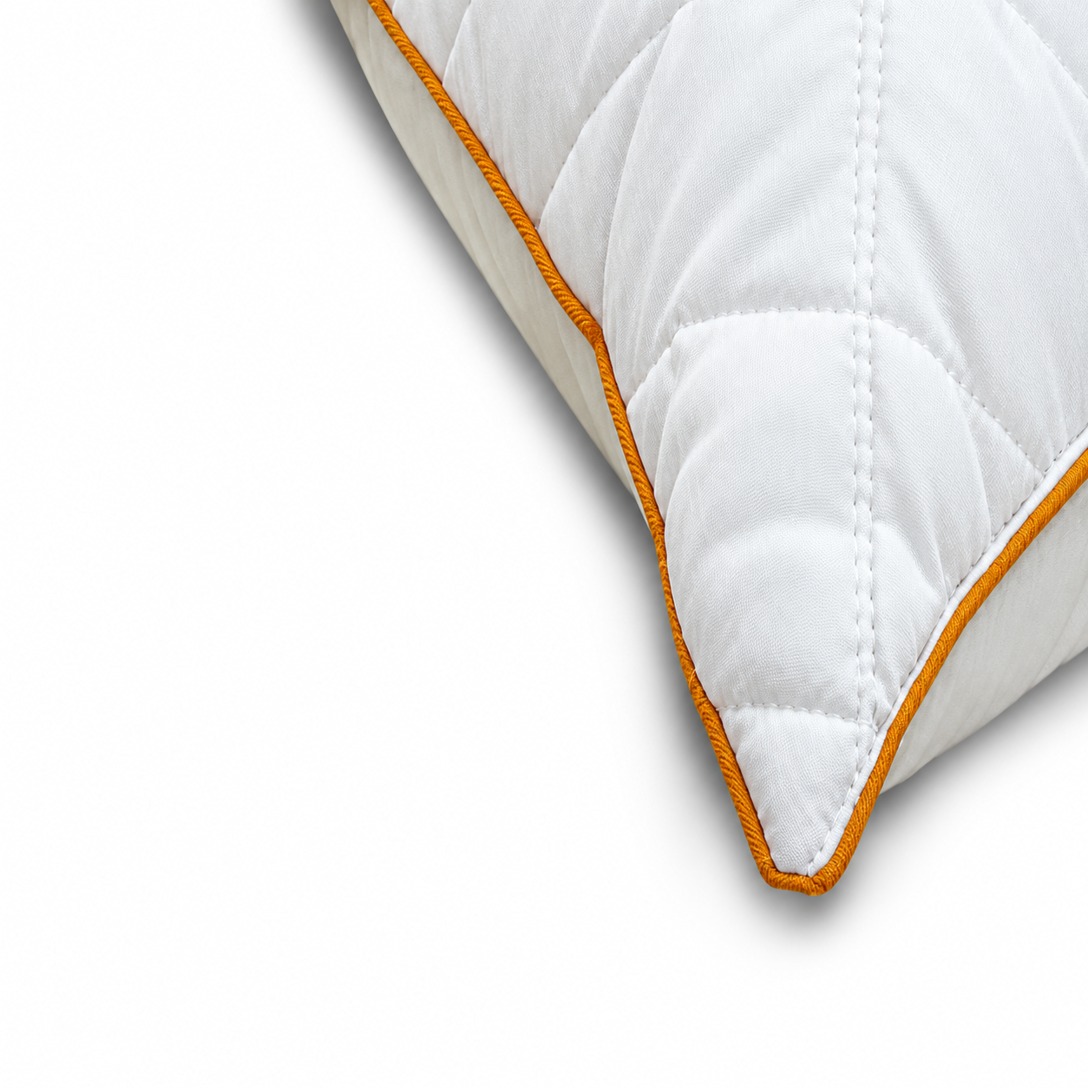 Piped edge, bound seam and zip closure detail on a custom pillow protector - Comfytouch